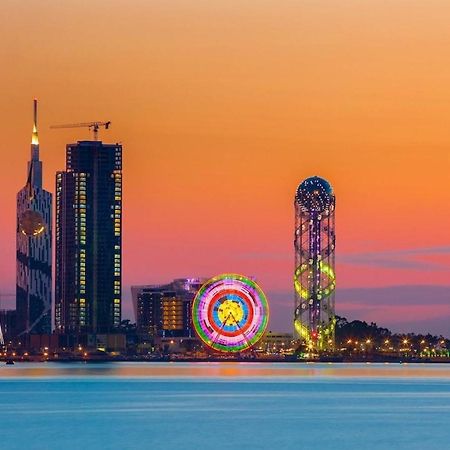 Batumi Apartment Dar Tower Bagian luar foto