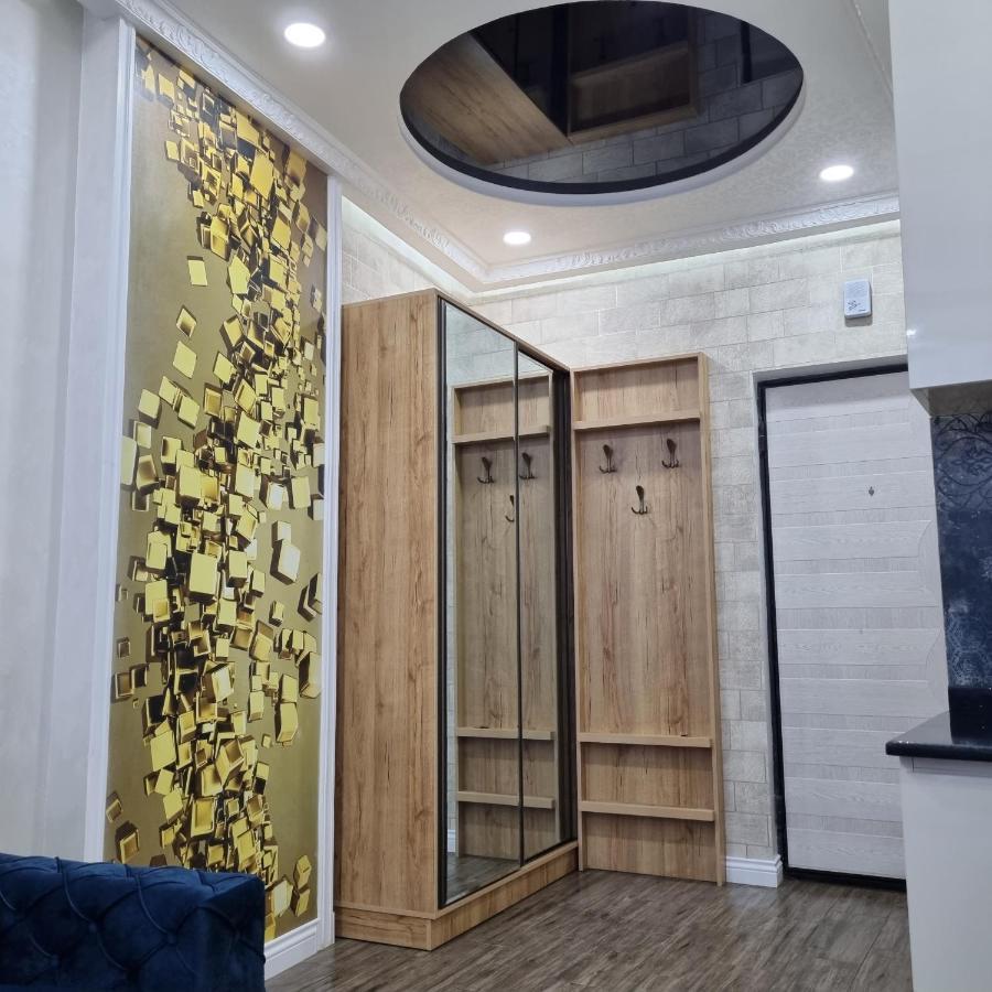 Batumi Apartment Dar Tower Bagian luar foto